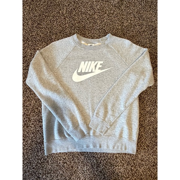 Nike Tops - Nike Grey Women's Crewneck Sweatshirt Small Long Sleeve